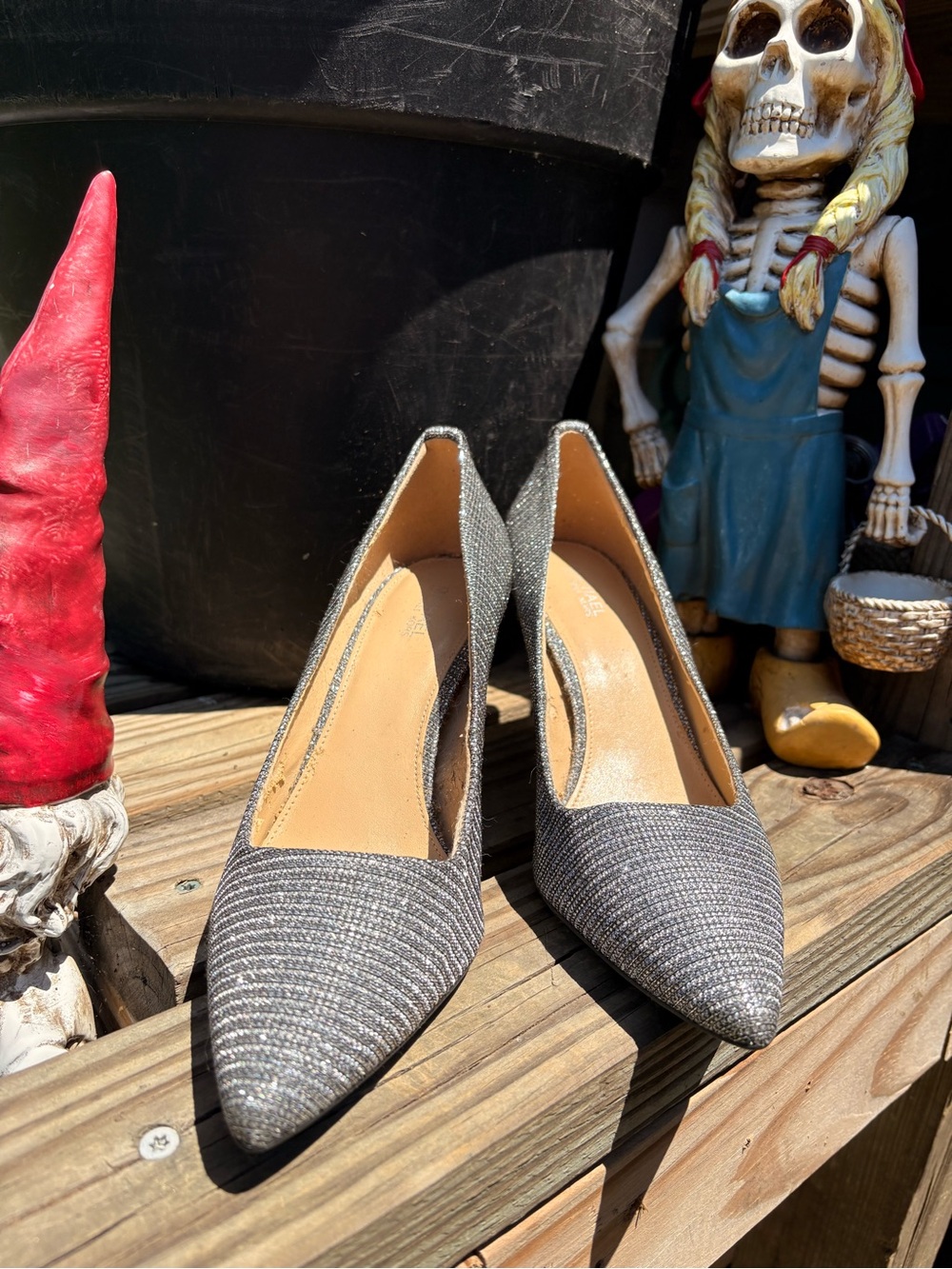 Michael Kors Women's Sparkle Pointed-Toe Pumps in Silver size 8